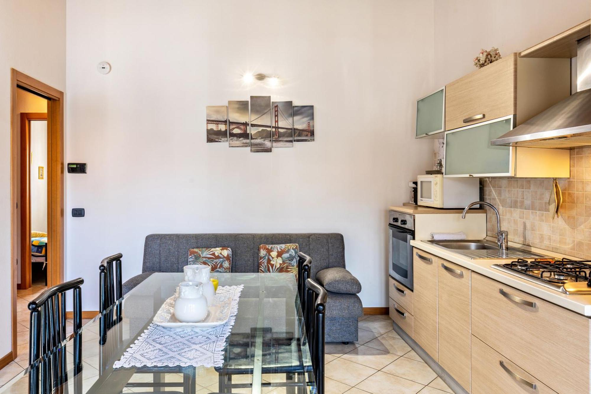 Residence La Corte Near Gardaland Кастельнуово-дель-Гарда Экстерьер фото